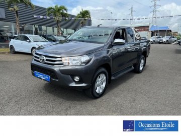 TOYOTA Hilux 2.4 D-4D 150ch X-Tra Cabine Légende 4WD MY20