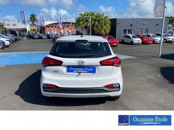 HYUNDAI i20 1 2 84CV STYLE FL