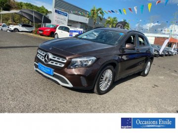 MERCEDES-BENZ GLA 180 d Intuition 7G-DCT