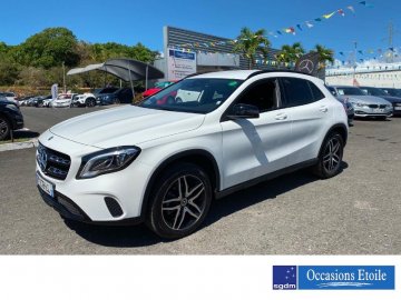 MERCEDES-BENZ GLA 180 ESSENCE DCT INSPIRATION