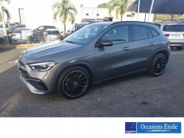 MERCEDES-BENZ GLA 200 AMG Line