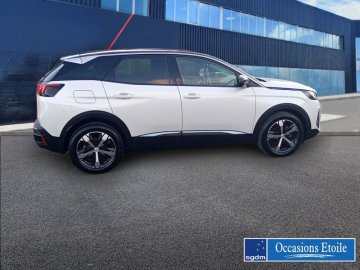 PEUGEOT 3008 1.5 BlueHDi 130ch S&S Allure Pack EAT8